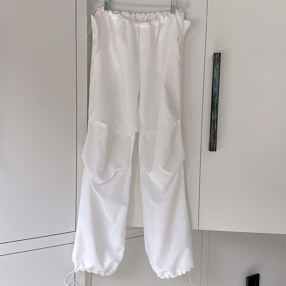 Women pants size S. No Brand Tag.